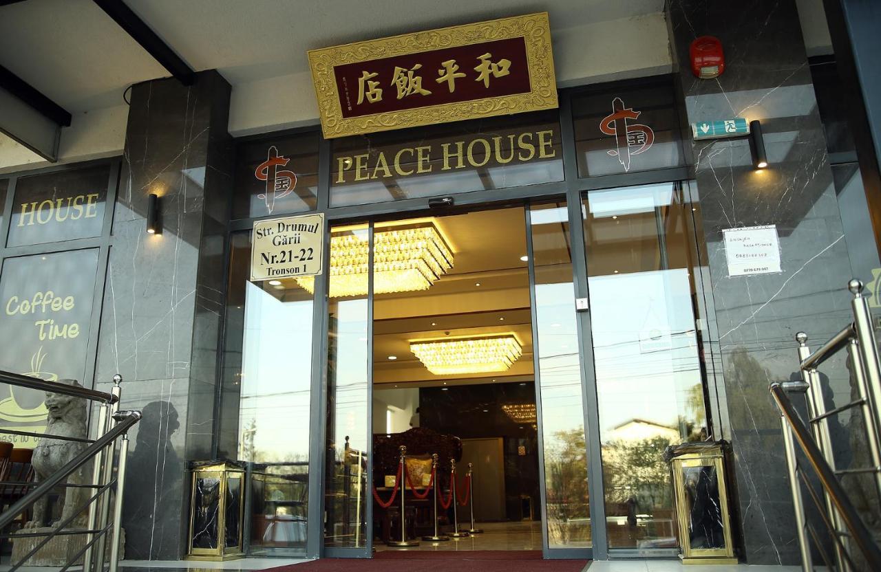 Peace House Aparthotel Dobroesti Eksteriør bilde